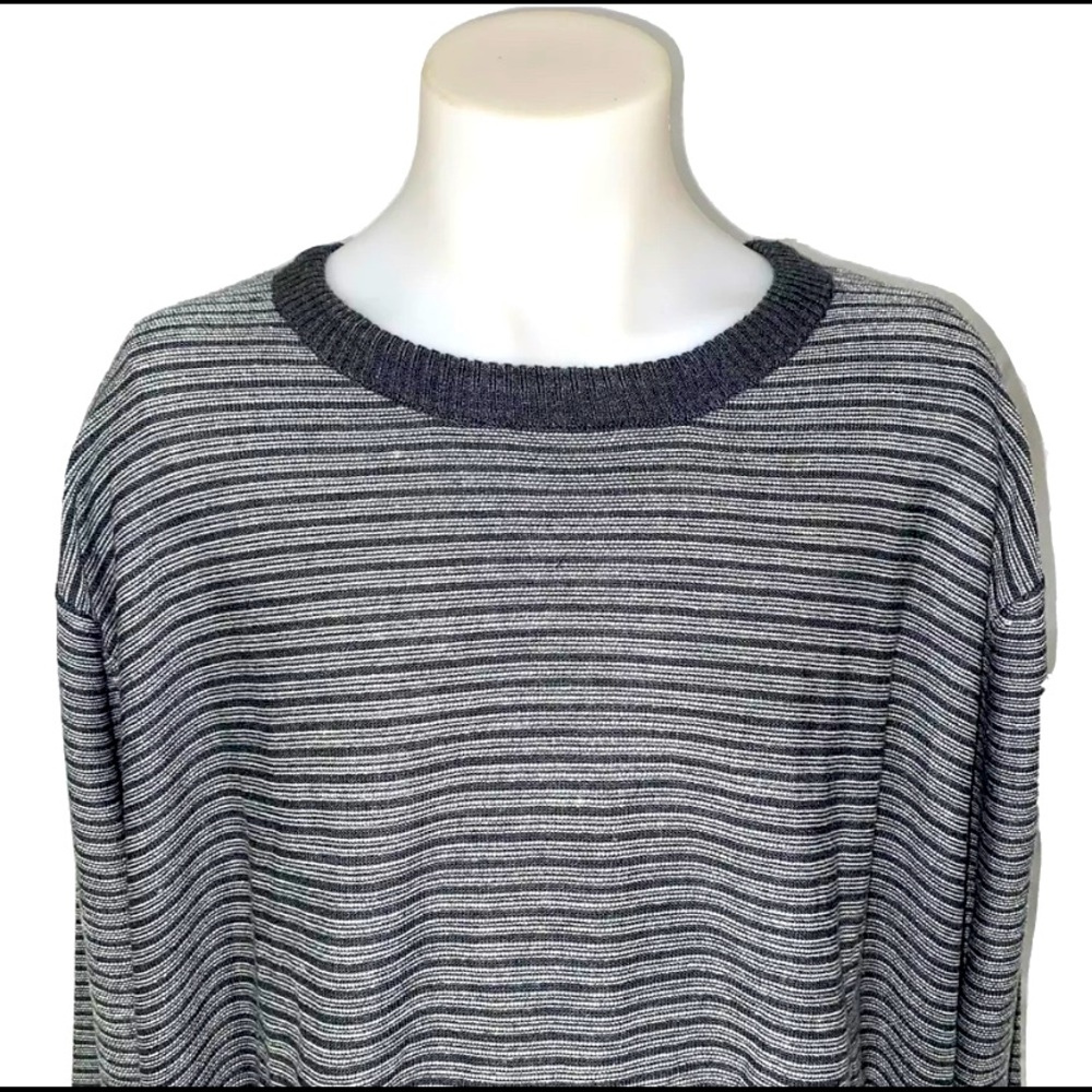 Tricots St Raphael Iron Gray Pullover Knit Sweater